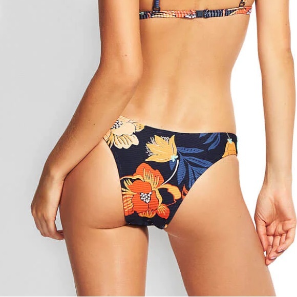 Seafolly On Vacation “V” Rio High Cut Bikini Bottoms - Picture 2 of 6